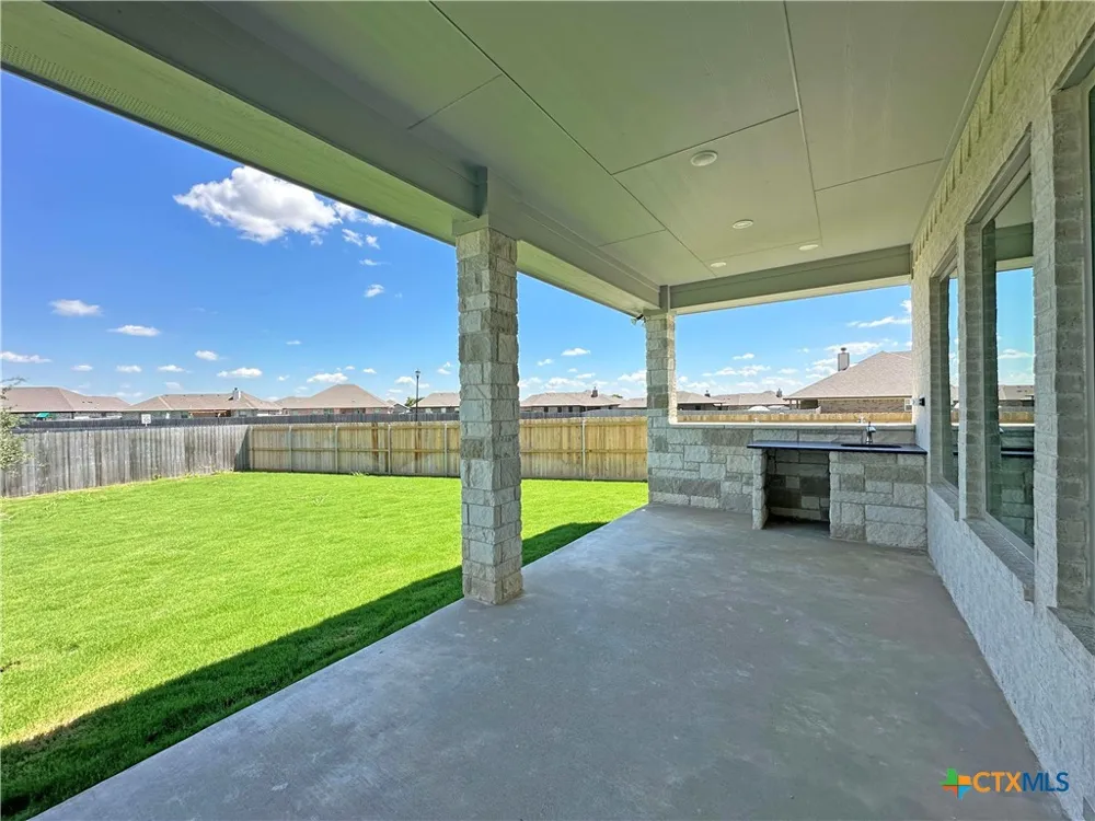 405 Willow Troy, TX 76579