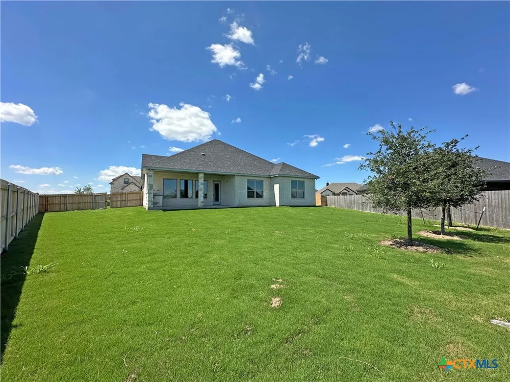 405 Willow Troy, TX 76579