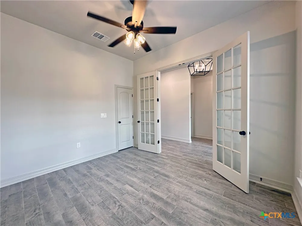 405 Willow Troy, TX 76579