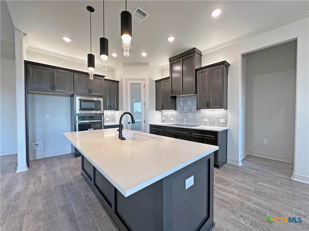 405 Willow Troy, TX 76579