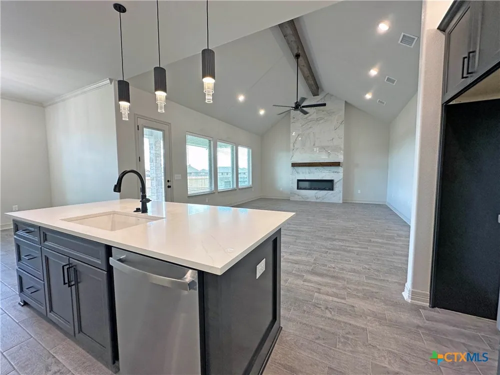 405 Willow Troy, TX 76579