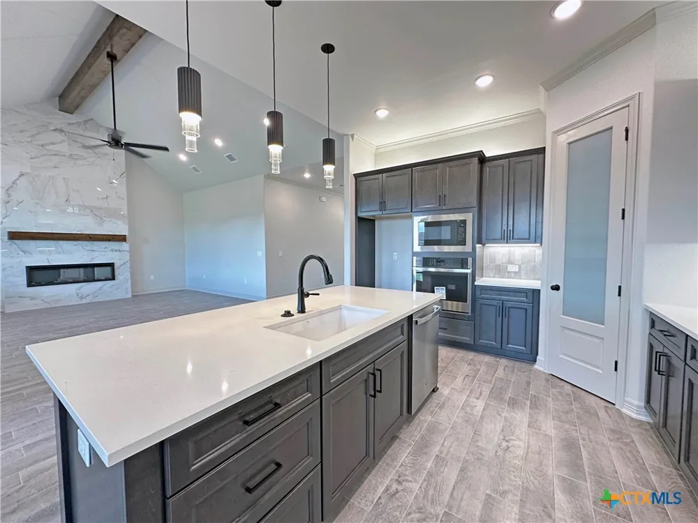 405 Willow Troy, TX 76579