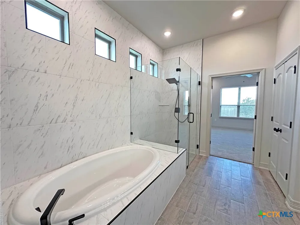 405 Willow Troy, TX 76579