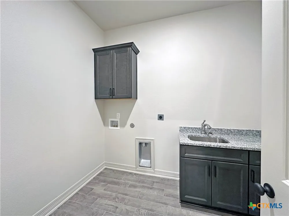 405 Willow Troy, TX 76579