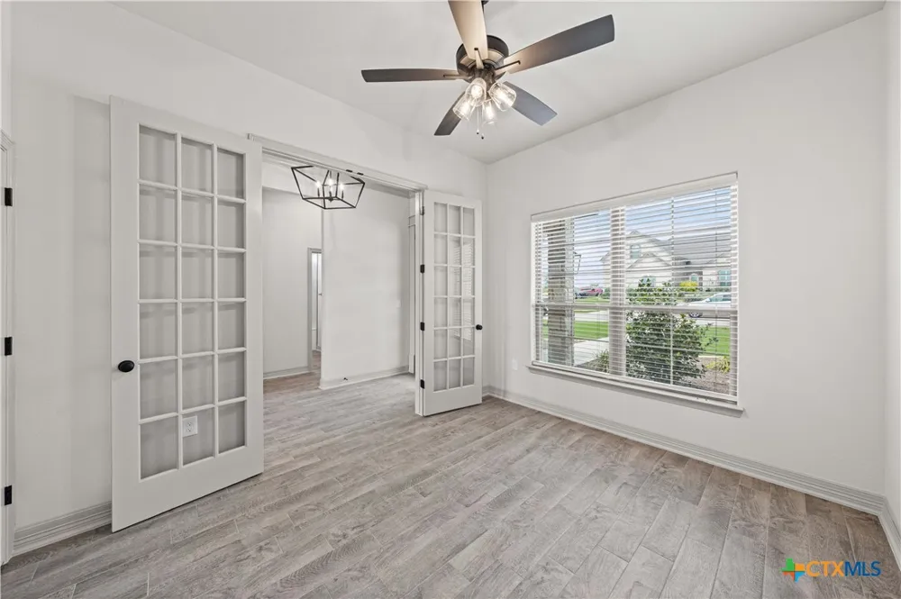 405 Willow Troy, TX 76579