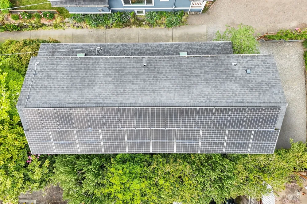 4510 Thackeray NE Seattle, WA 98105