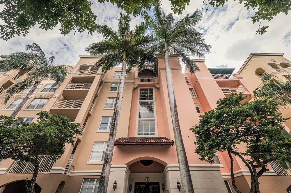 19801 E Country Club Dr #4303 Aventura, FL 33180