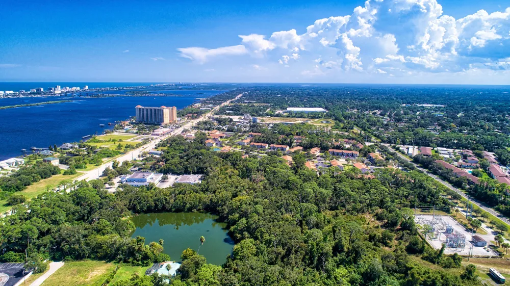 2538 S Ridgewood Avenue South Daytona, FL 32119