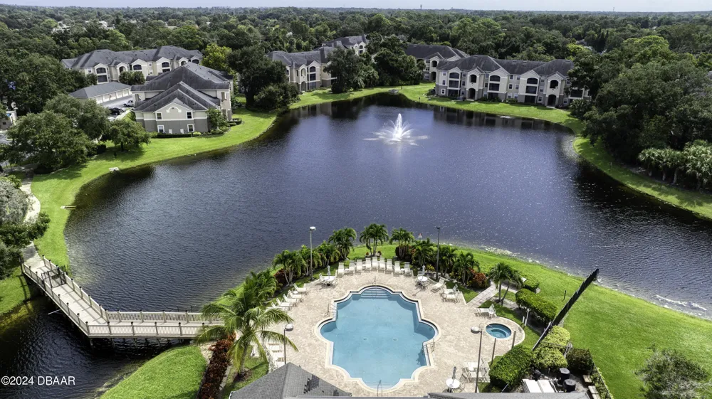 940 Village Trail #2-207 Port Orange, FL 32127