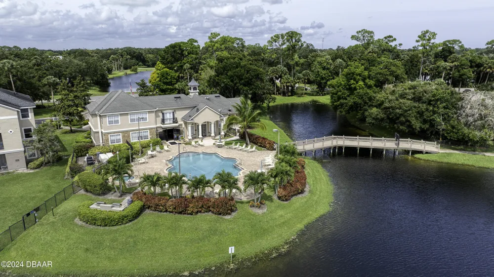 940 Village Trail #2-207 Port Orange, FL 32127