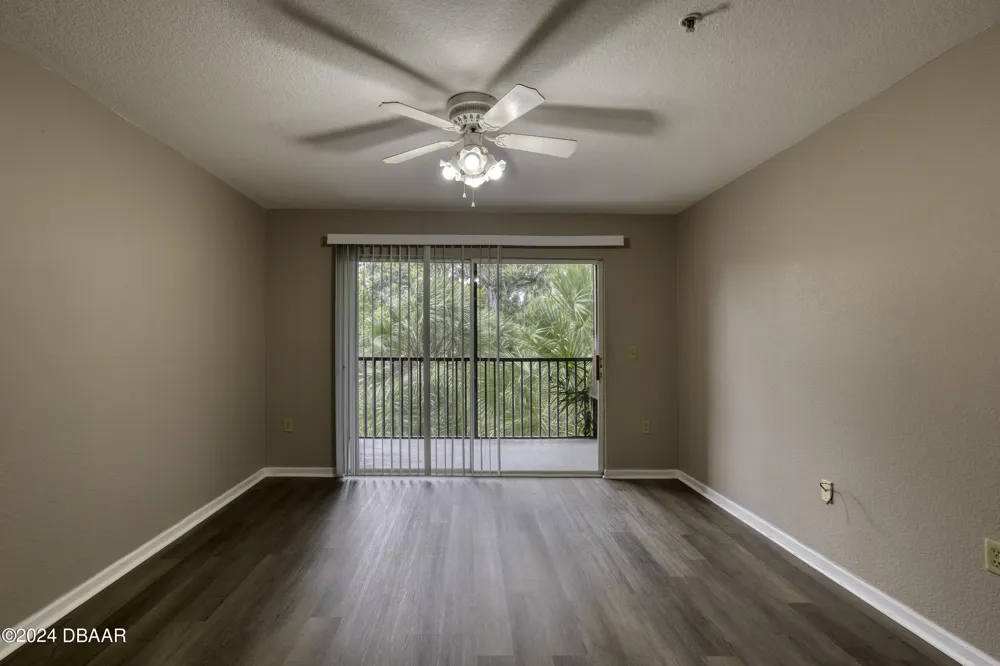 940 Village Trail #2-207 Port Orange, FL 32127