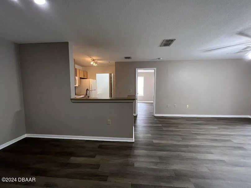 940 Village Trail #2-207 Port Orange, FL 32127