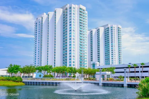 231 Riverside Drive #410-1