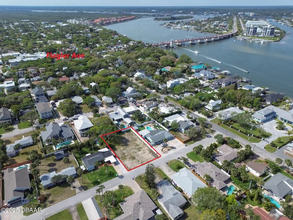209 Normandy Avenue New Smyrna Beach, FL 32169