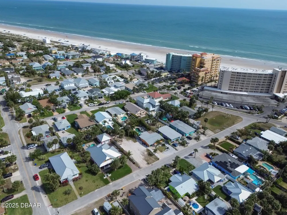 209 Normandy Avenue New Smyrna Beach, FL 32169