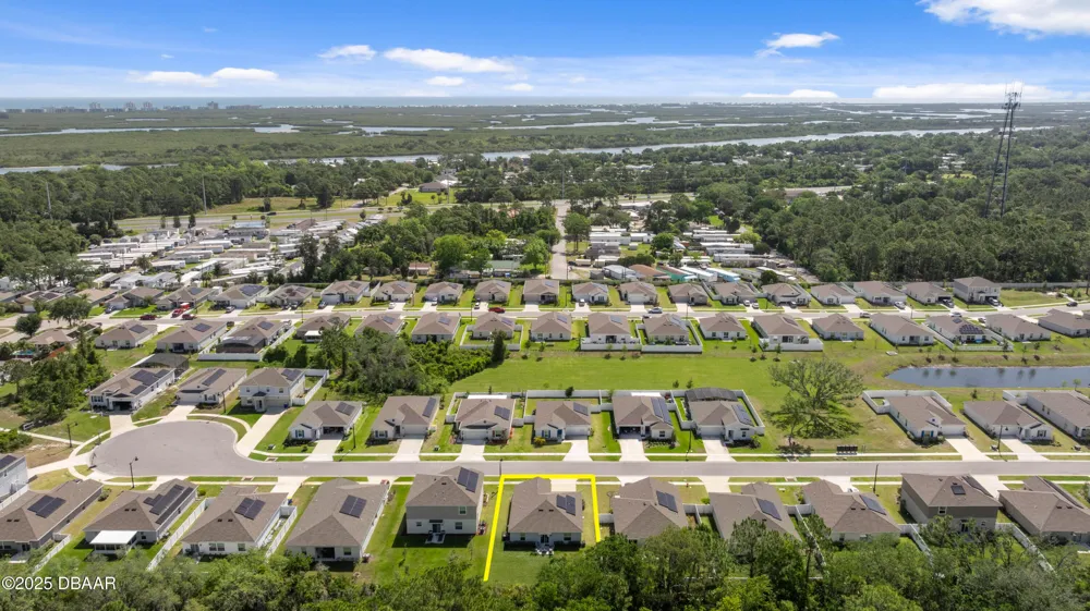 2518 Hoptree Lane Edgewater, FL 32141