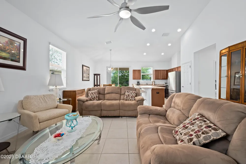 5610 NW 37th Lane Road ocala, FL 34482