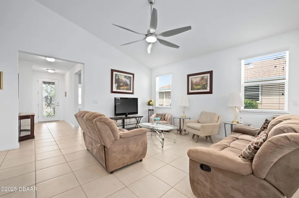 5610 NW 37th Lane Road ocala, FL 34482