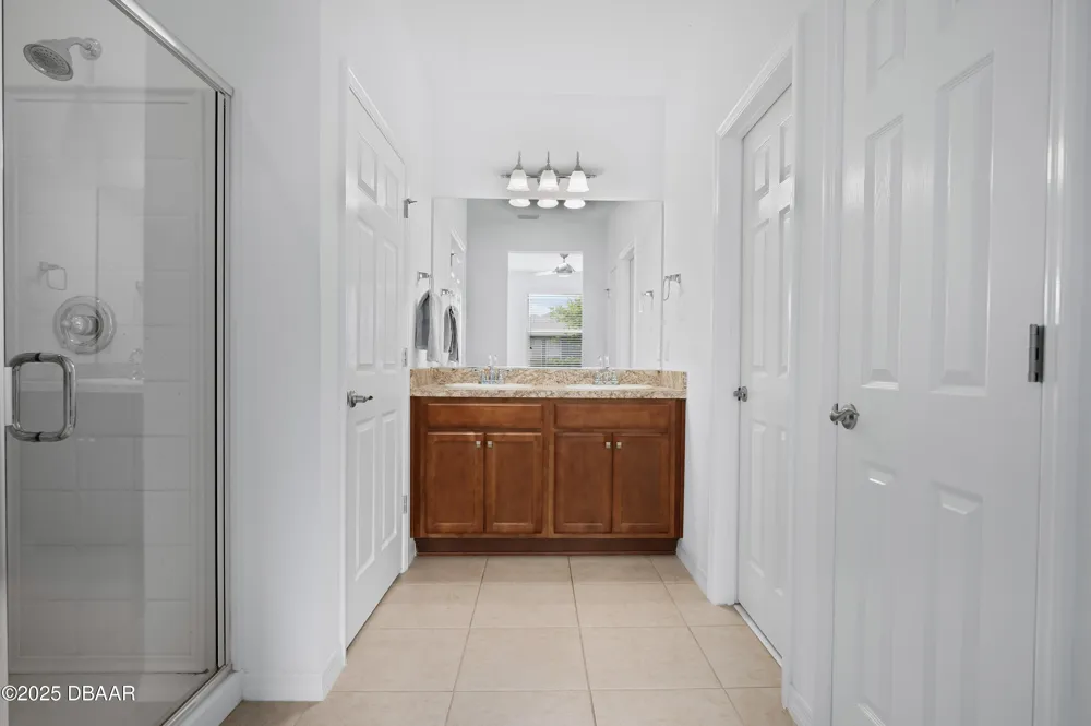 5610 NW 37th Lane Road ocala, FL 34482