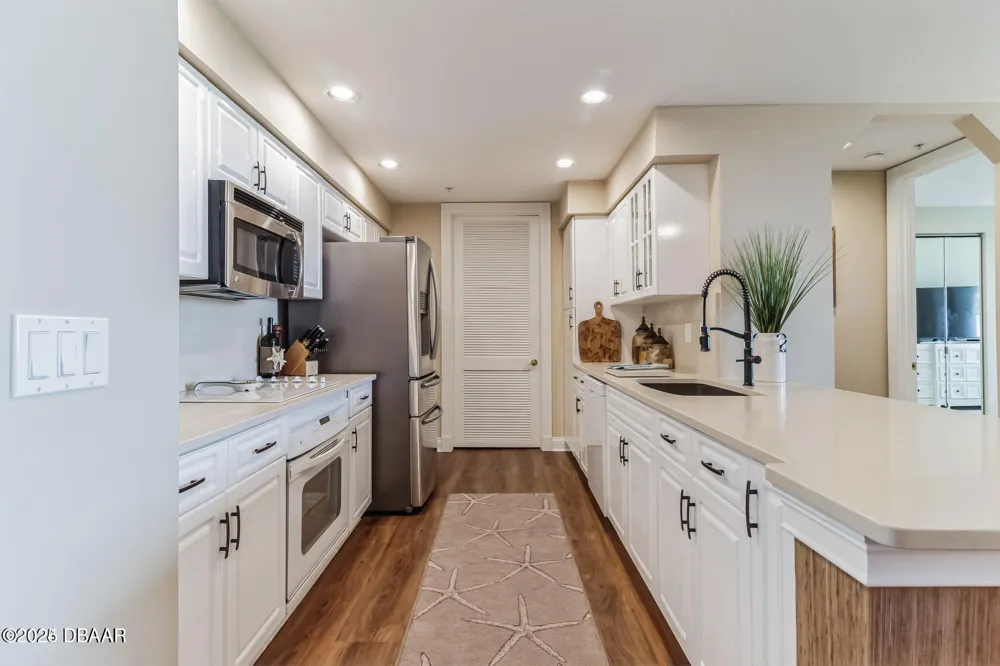 4672 Riverwalk Village Court #8203 Ponce Inlet, FL 32127