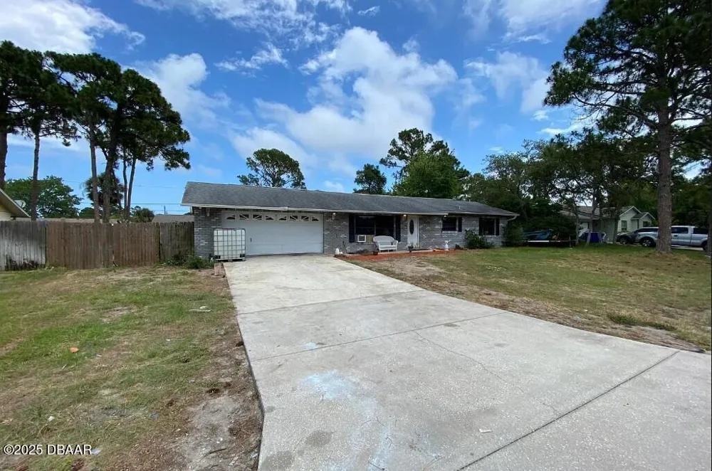 3315 Juniper Drive Edgewater, FL 32141