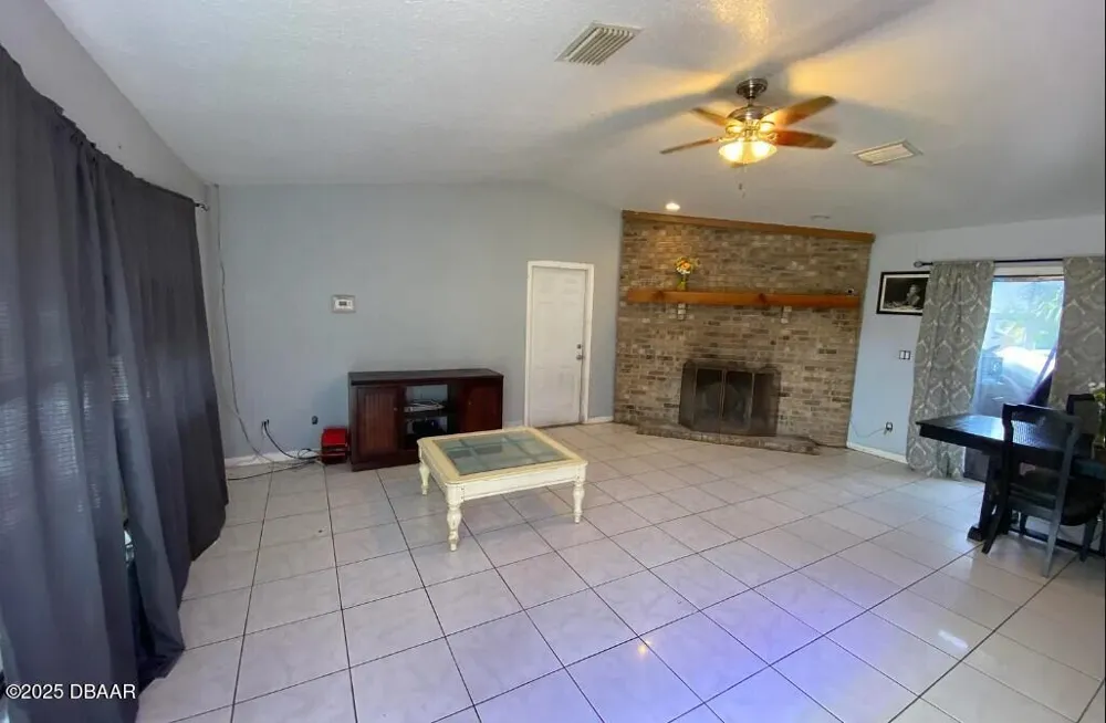 3315 Juniper Drive Edgewater, FL 32141