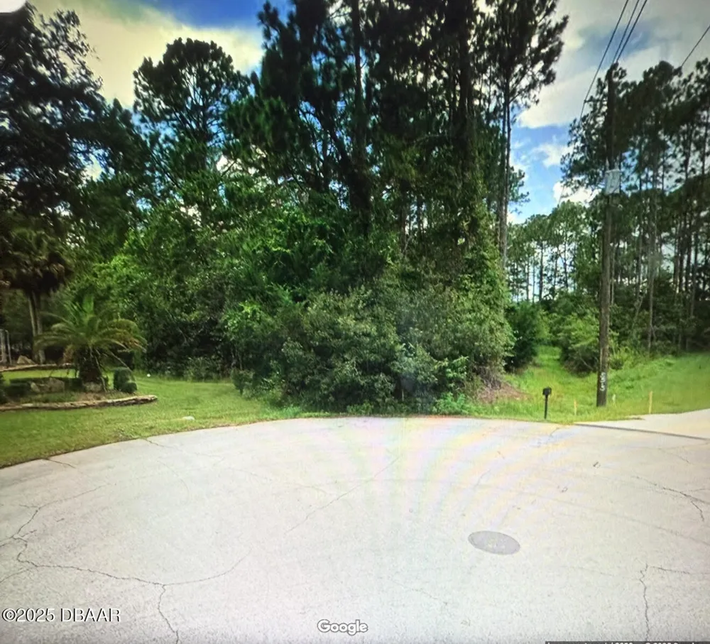 15 Rolling Place Palm Coast, FL 32164