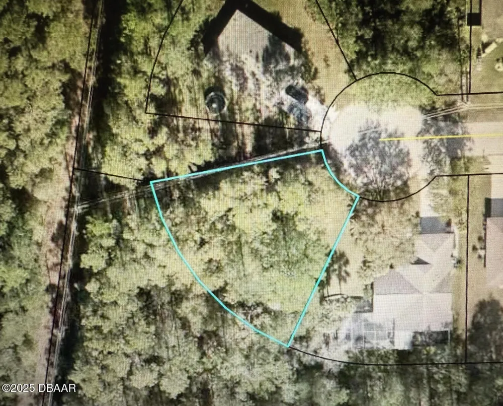 15 Rolling Place Palm Coast, FL 32164