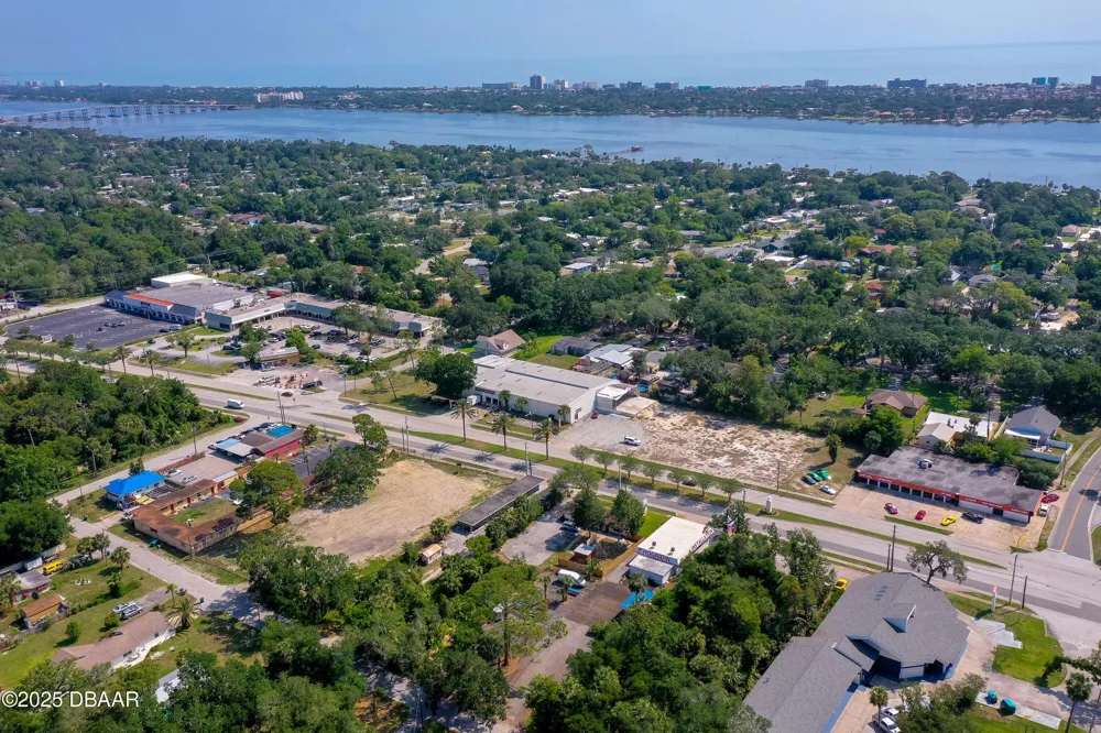 670 S Yonge Street Ormond Beach, FL 32174