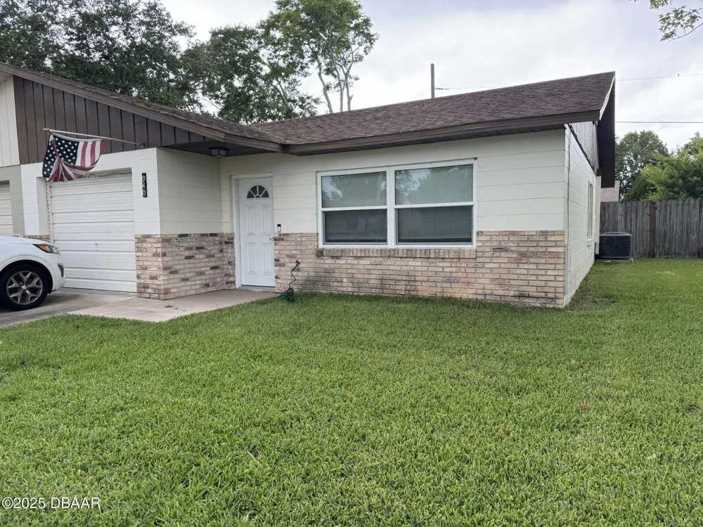 940 Boulder Drive South Daytona, FL 32119