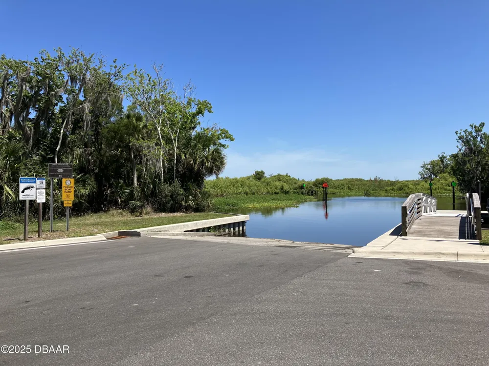 1640 Shell Harbor Road Pierson, FL 32180