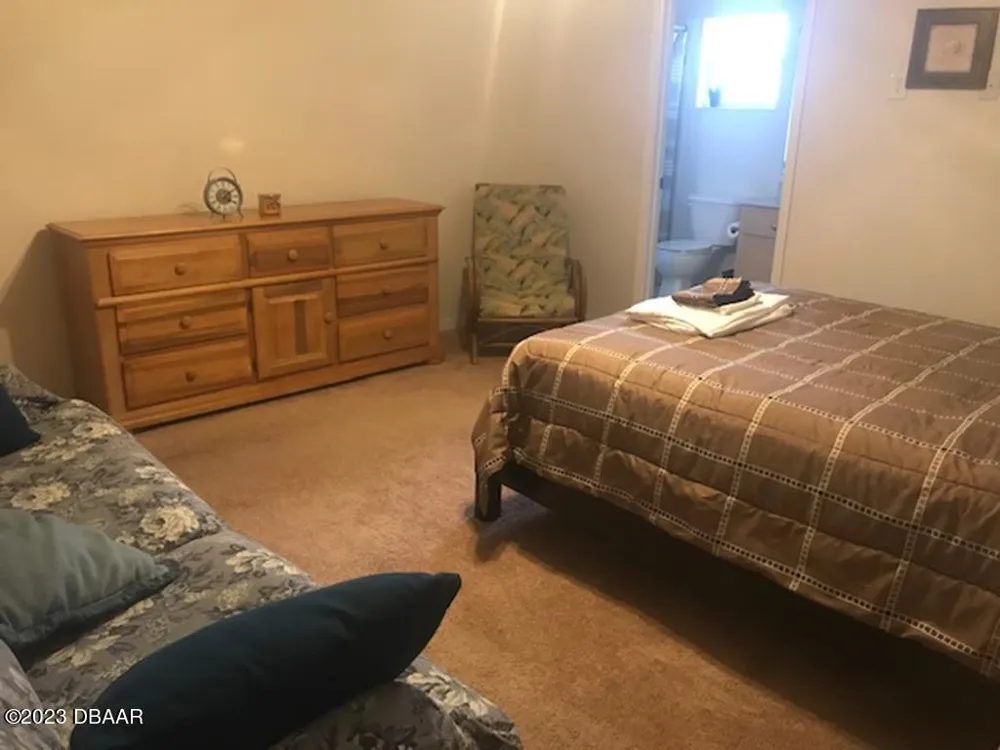 2621 India Palm Drive Edgewater, FL 32141