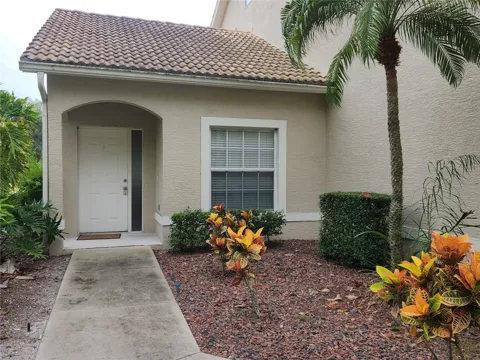 6872 FAIRVIEW TERRACE #101