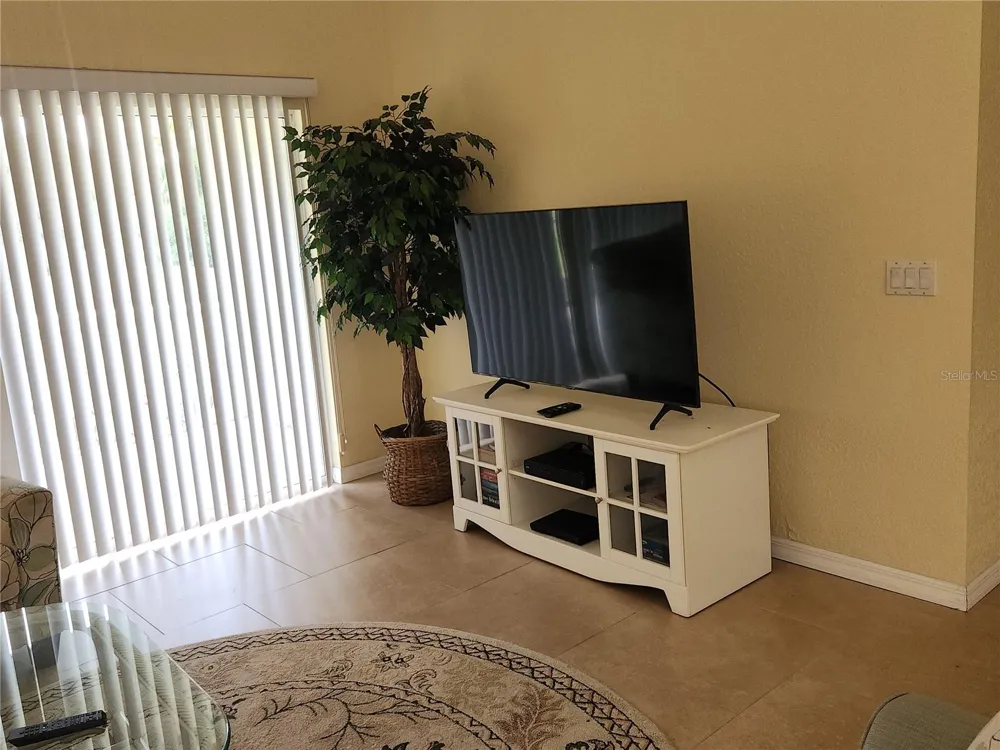 6872 FAIRVIEW TERRACE #101 Bradenton, FL 34203