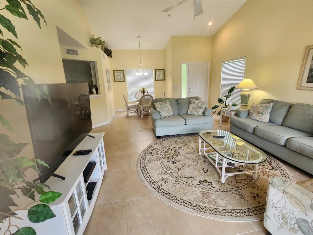 6872 FAIRVIEW TERRACE #101 Bradenton, FL 34203