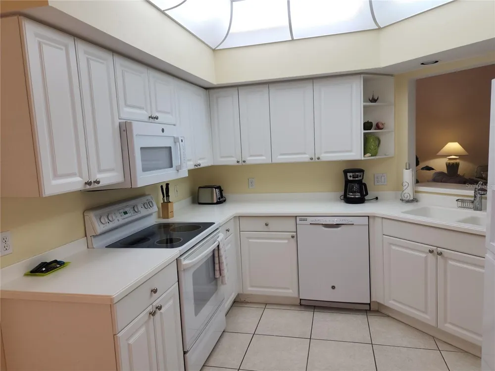 6872 FAIRVIEW TERRACE #101 Bradenton, FL 34203