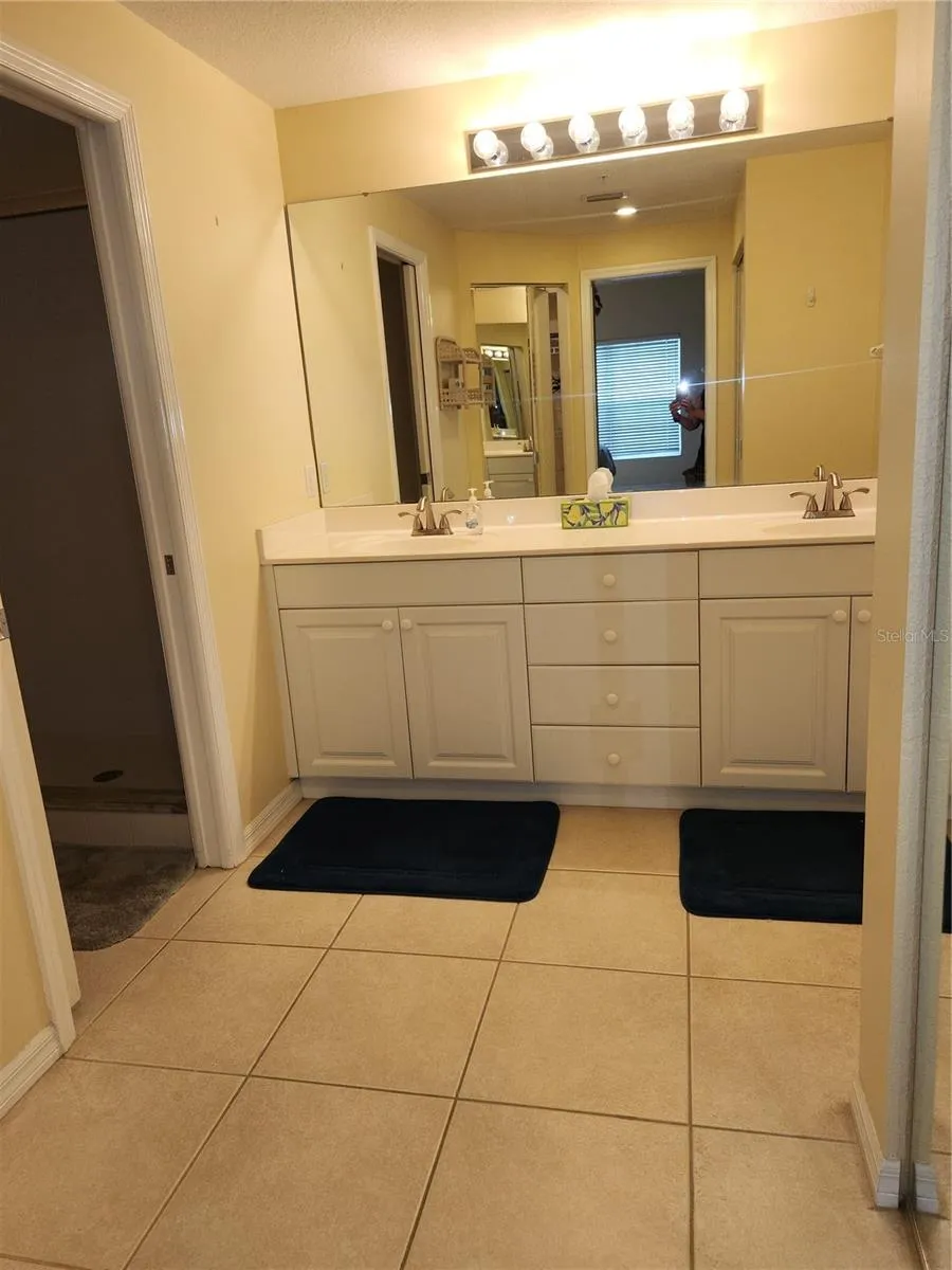 6872 FAIRVIEW TERRACE #101 Bradenton, FL 34203
