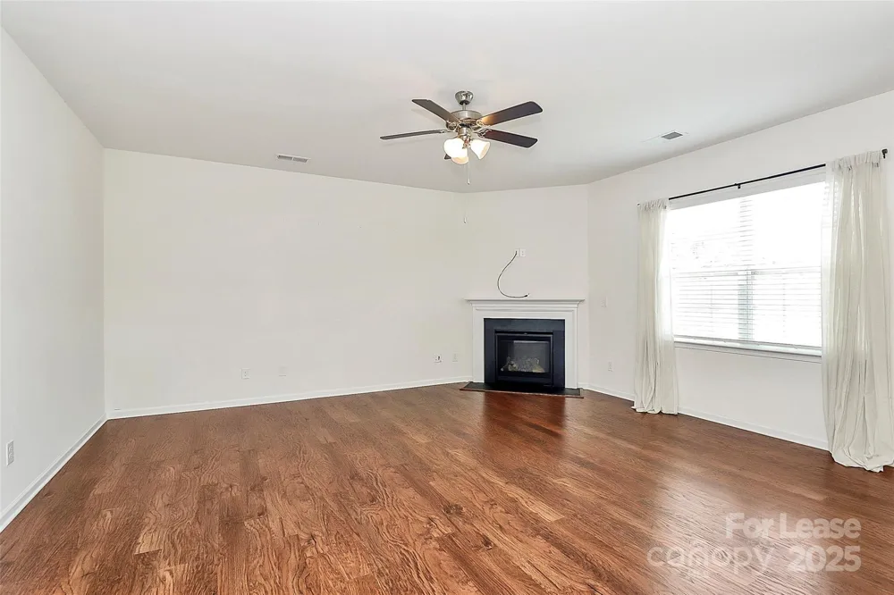 181 Atwater Landing Drive Mooresville, NC 28117