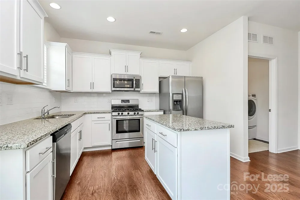 181 Atwater Landing Drive Mooresville, NC 28117
