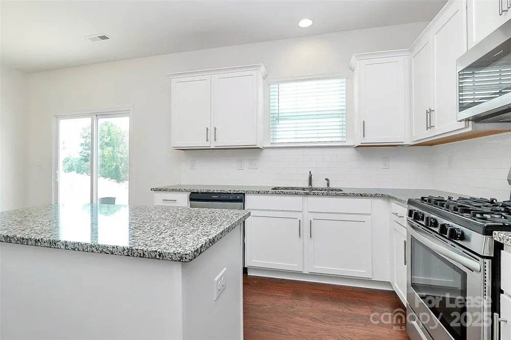 181 Atwater Landing Drive Mooresville, NC 28117