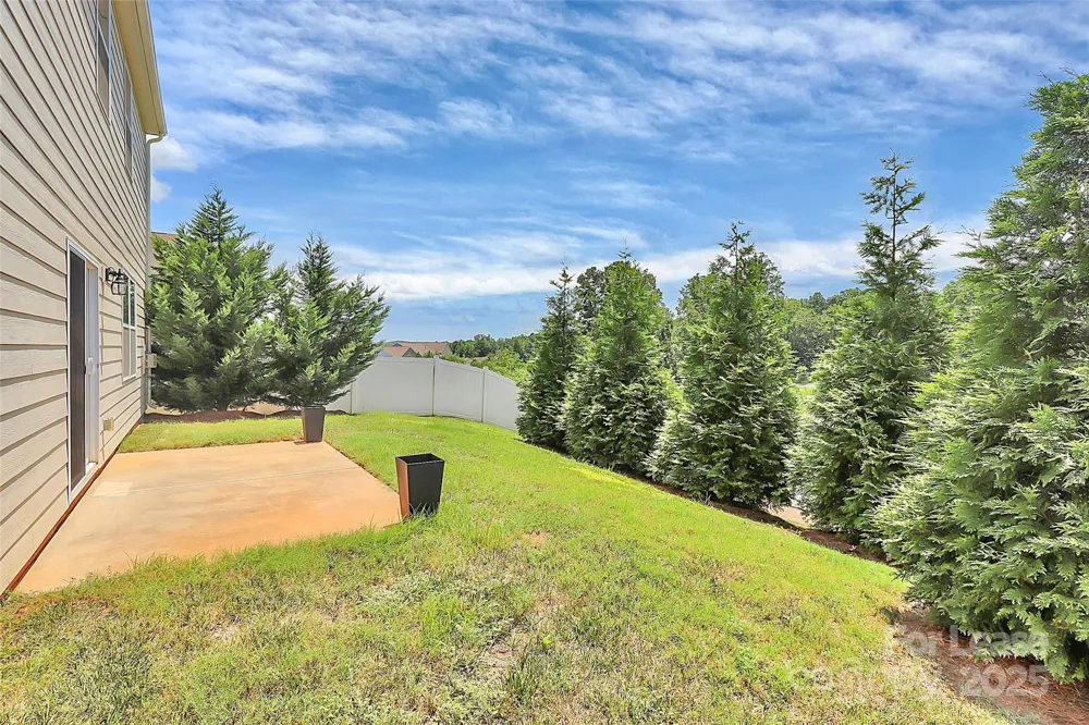 181 Atwater Landing Drive Mooresville, NC 28117