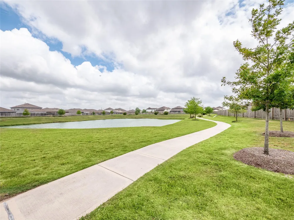 2612 Rose Quartz Drive Texas City, TX 77591