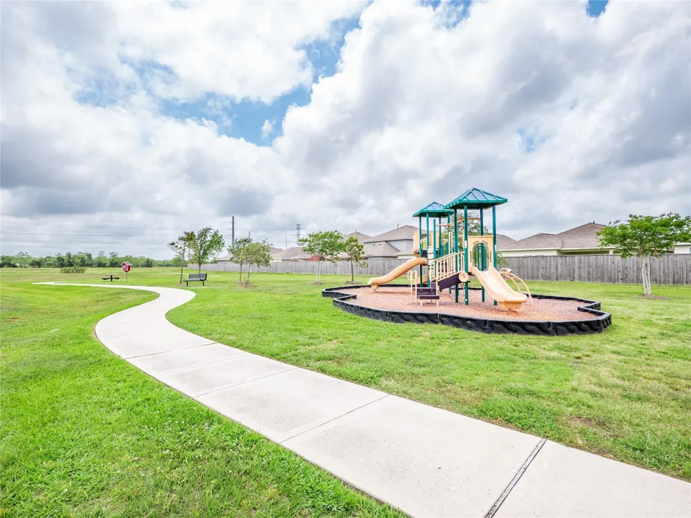 2612 Rose Quartz Drive Texas City, TX 77591