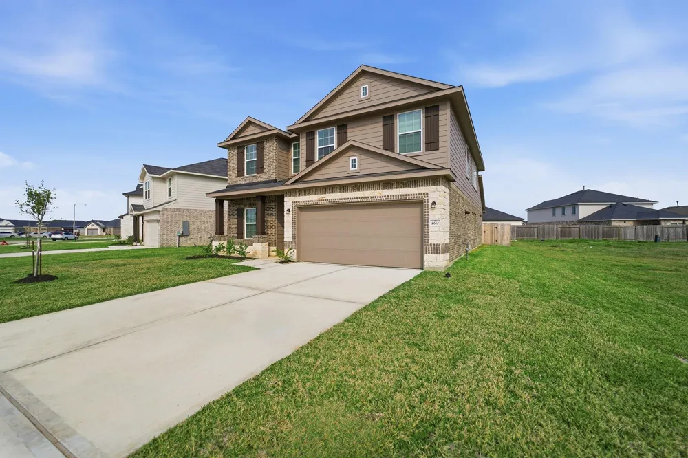 2612 Rose Quartz Drive Texas City, TX 77591