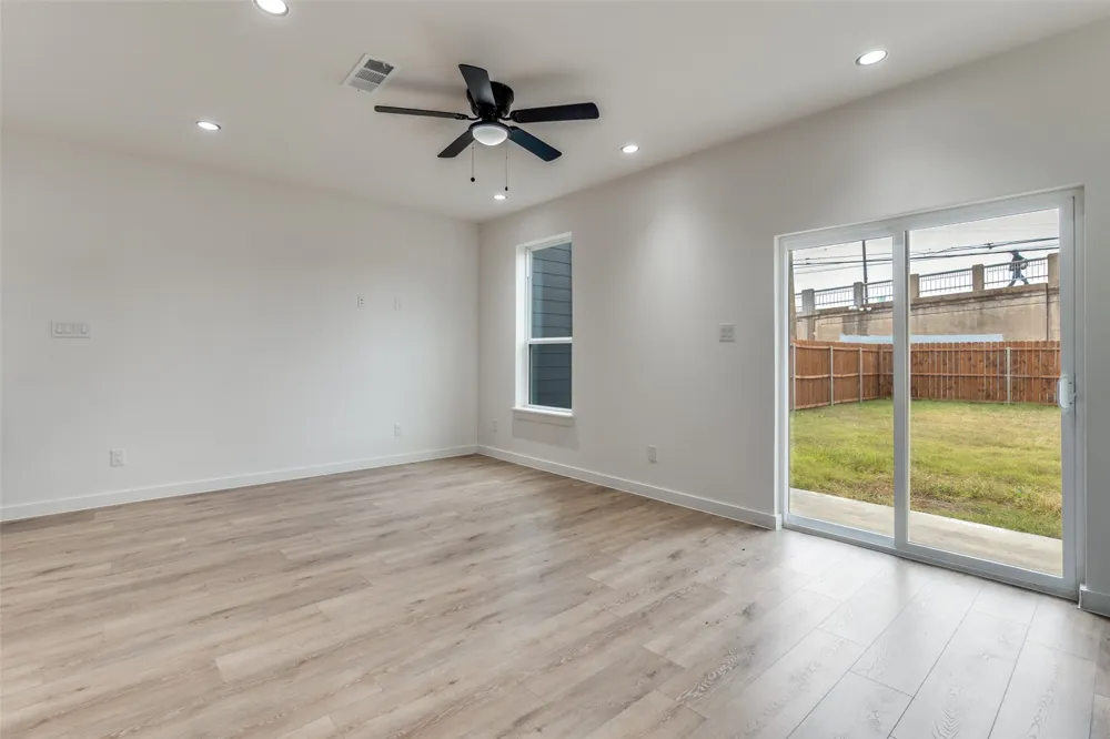 2418 Merlin Street Dallas, TX 75215