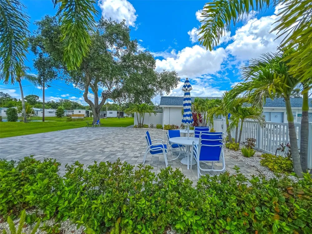 16940 US HIGHWAY 19 #244 Clearwater, FL 33764