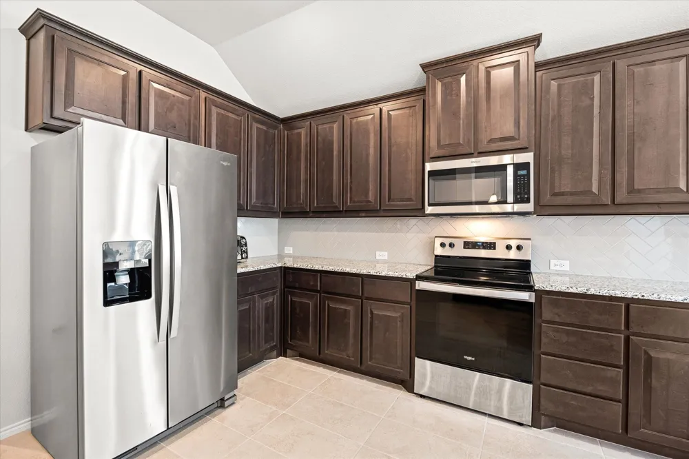 116 Cadyn Drive Keene, TX 76059