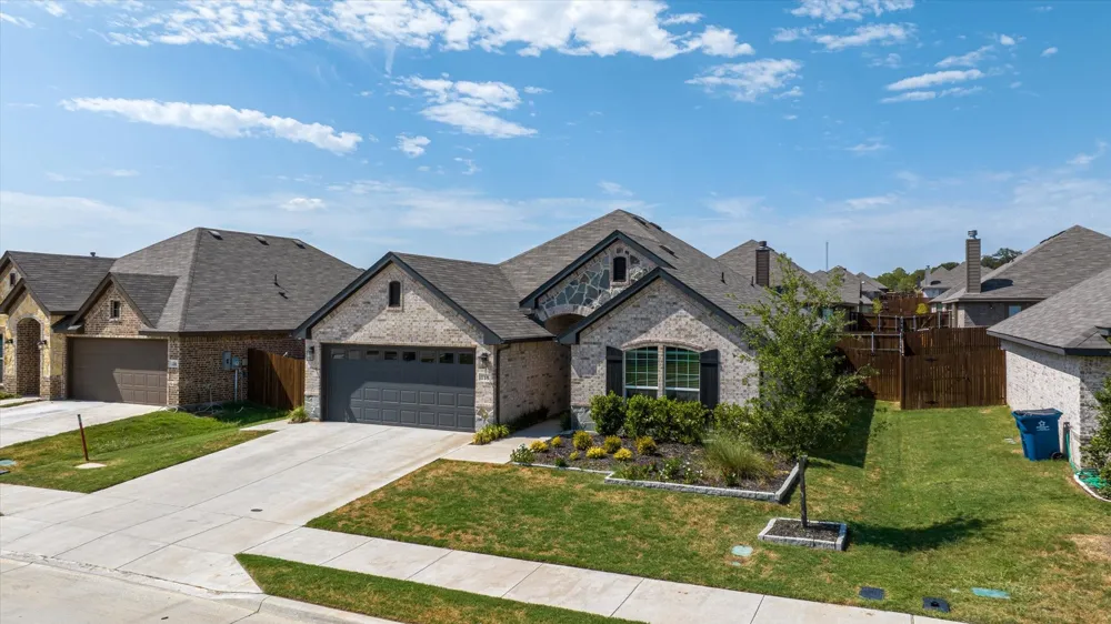 116 Cadyn Drive Keene, TX 76059