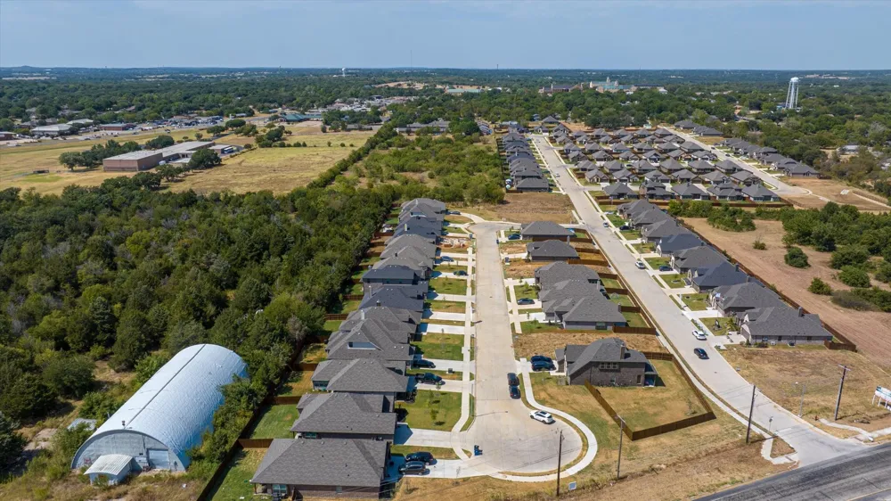 116 Cadyn Drive Keene, TX 76059