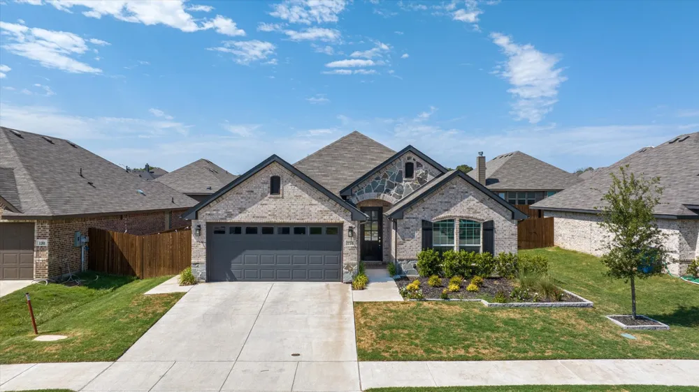 116 Cadyn Drive Keene, TX 76059